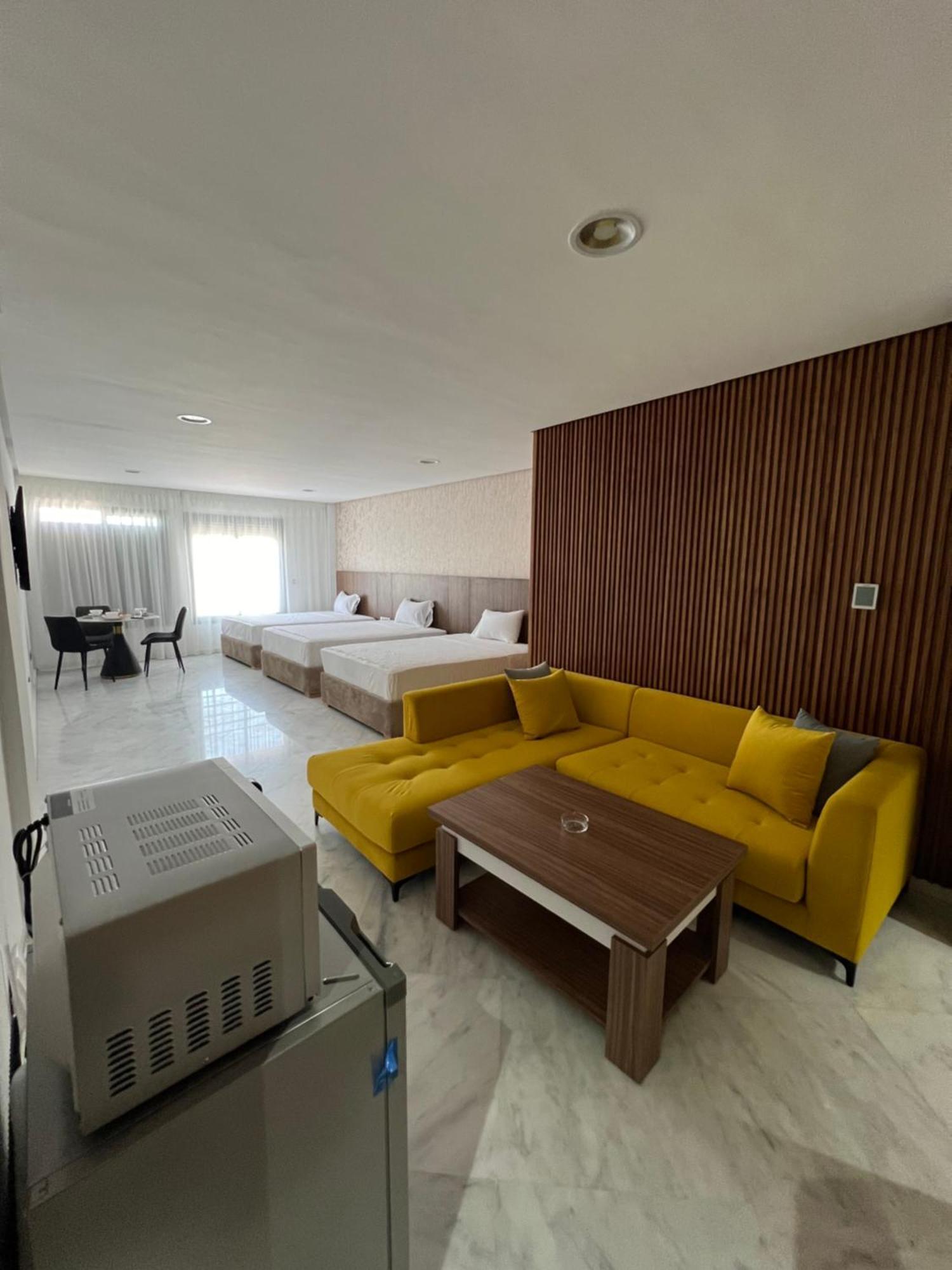 Royal Center Apartment แทนเจียร์ ภายนอก รูปภาพ