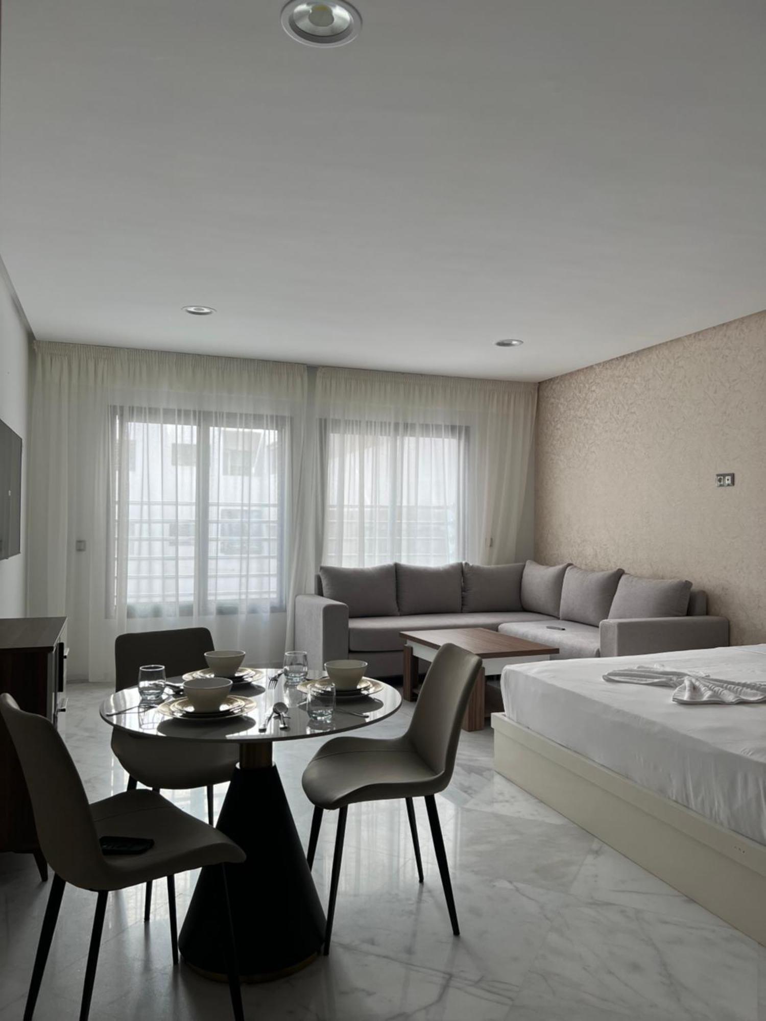 Royal Center Apartment แทนเจียร์ ภายนอก รูปภาพ