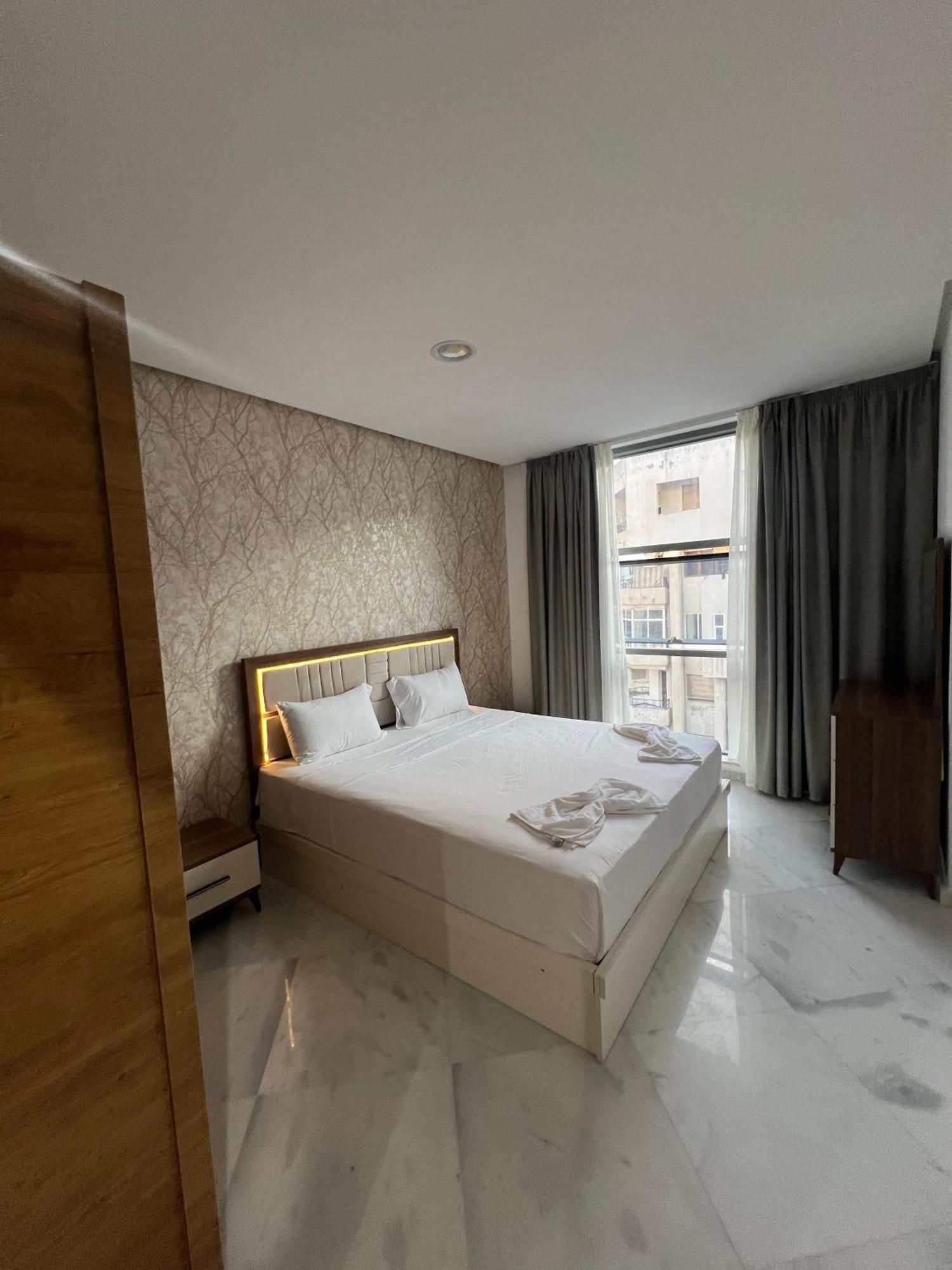 Royal Center Apartment แทนเจียร์ ภายนอก รูปภาพ