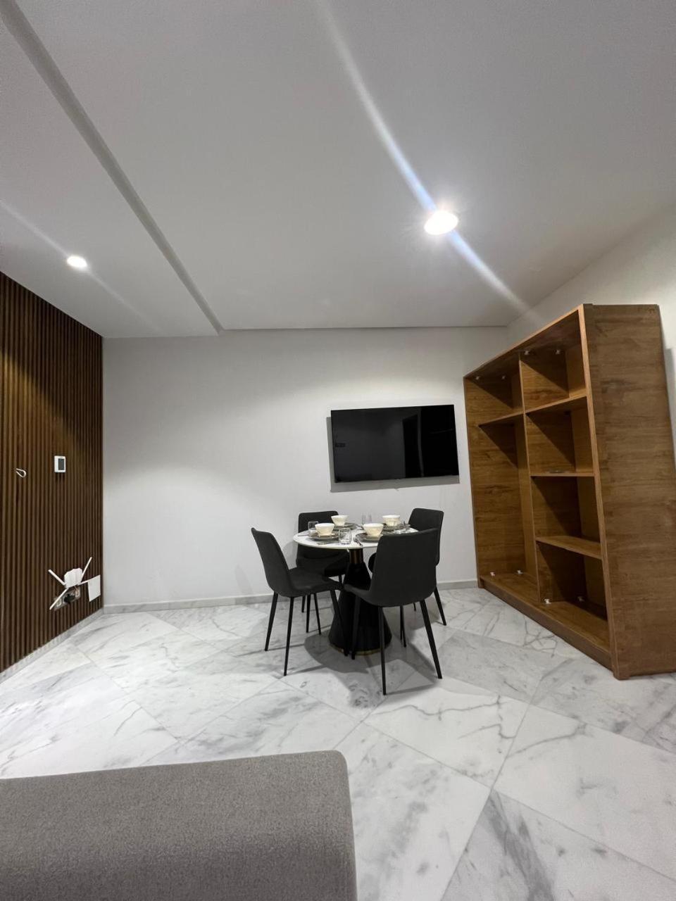 Royal Center Apartment แทนเจียร์ ภายนอก รูปภาพ